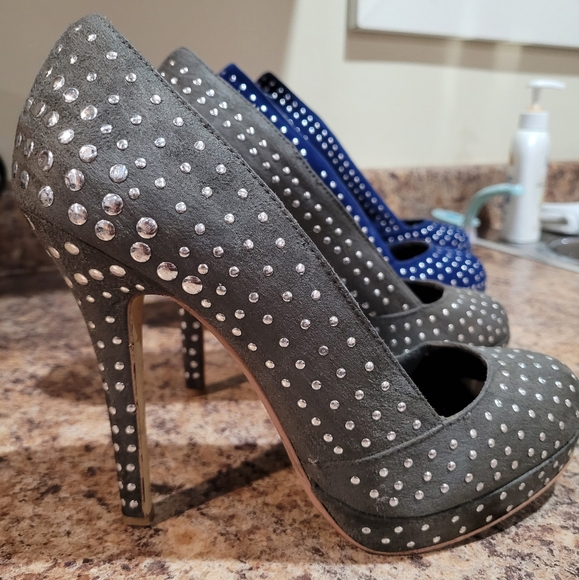 2 for 1 platform heels - Picture 2 of 8